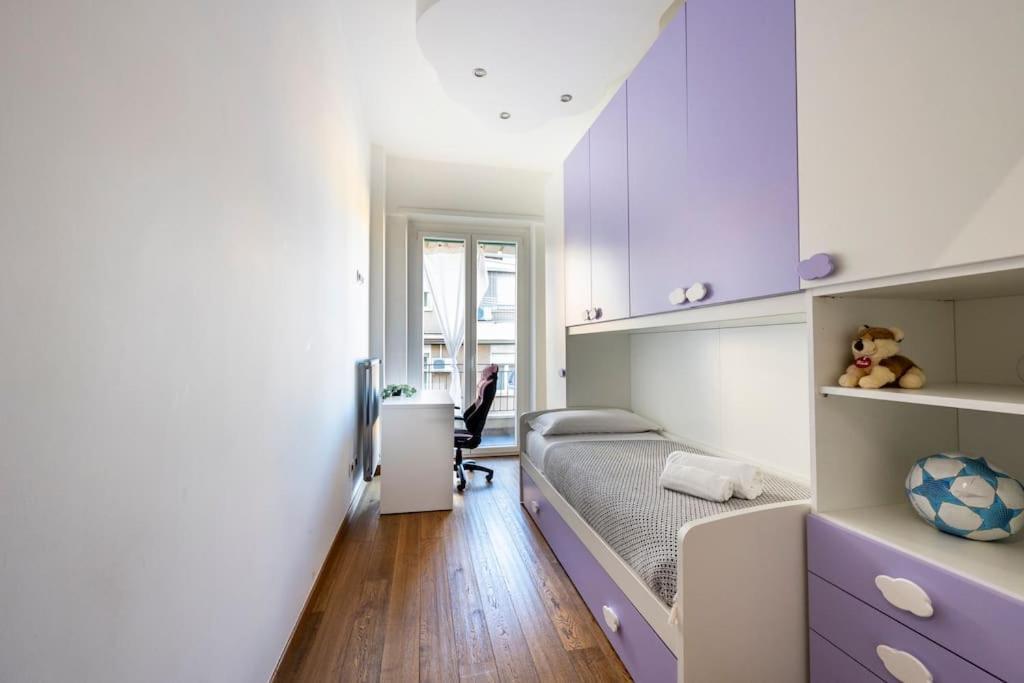 Stylish Apartment Rome Air Conditionig Wifi Tv 50 Metro 4 Minutes Away Eksteriør bilde